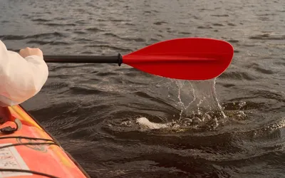 How to Get In and Out of a Kayak Without Tipping: The Ultimate Beginner's Guide
